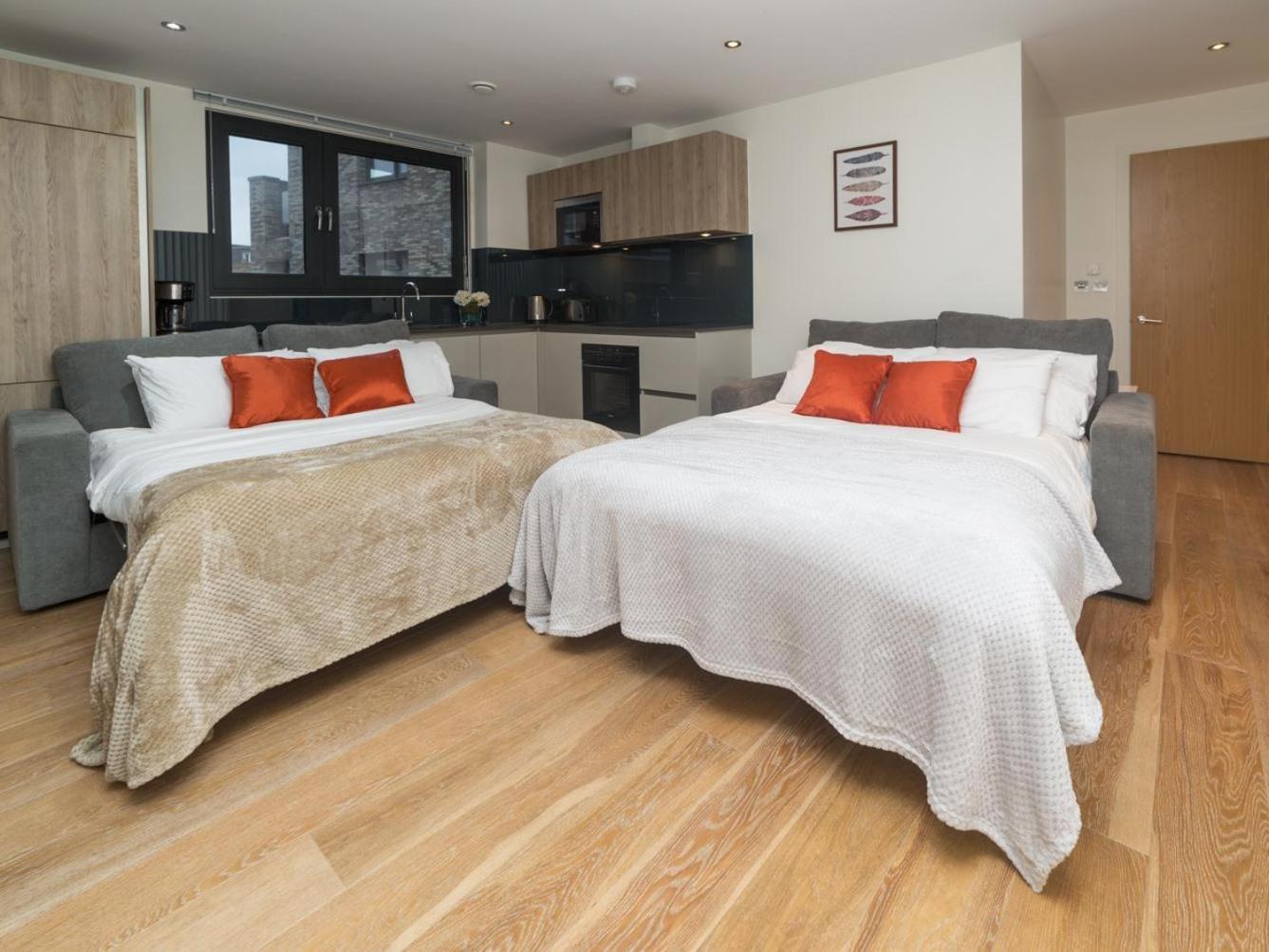 Central Tower Bridge Apartment London Rum bild